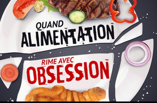 Une assiette avec de la viande et des légumes dessus au Québec.
