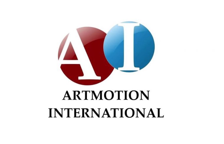 Le logo d'ai motion international combine des éléments artistiques et commerciaux, représentant la fusion de la créativité et du professionnalisme.