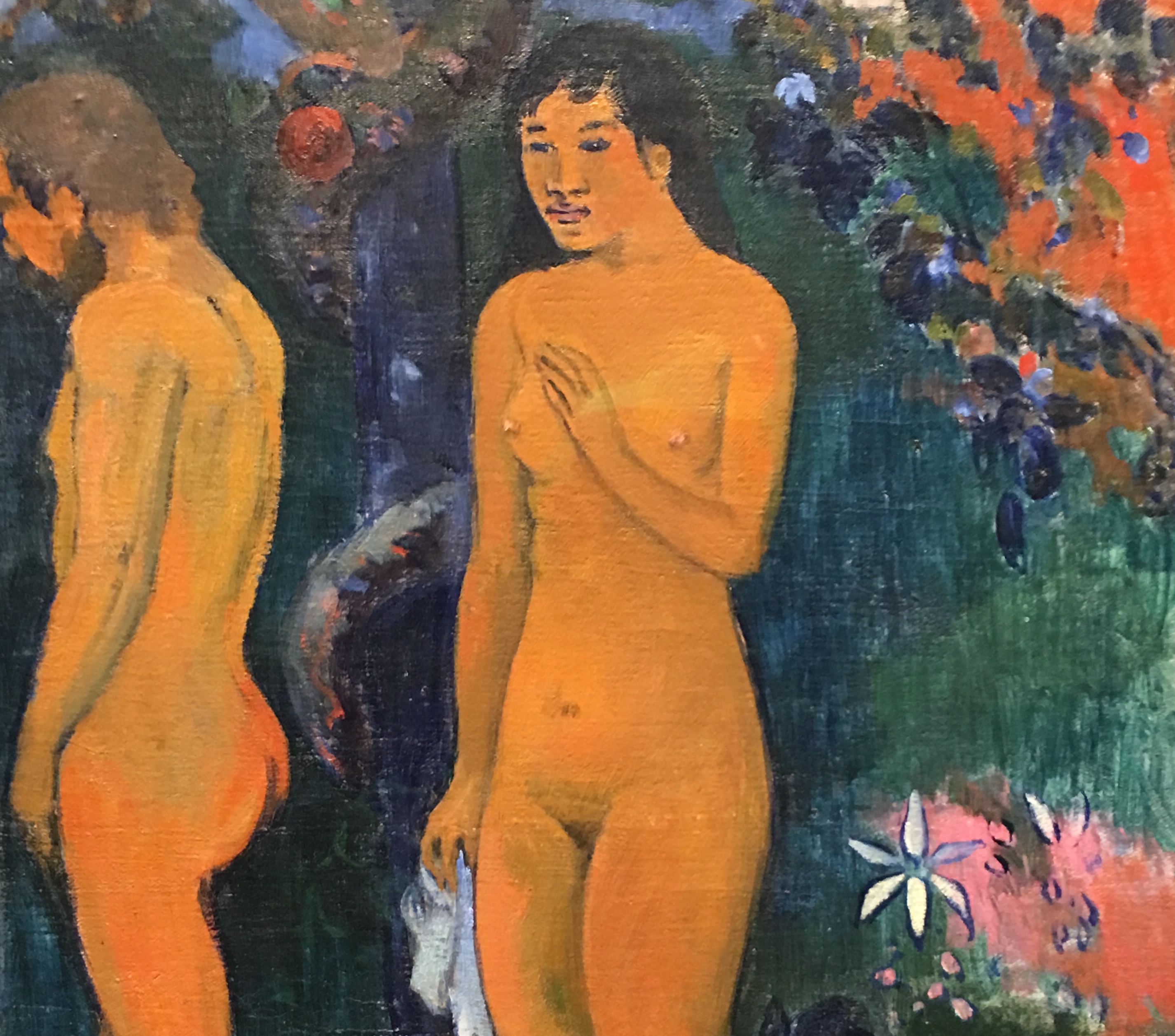 Une peinture de deux personnes nues dans un jardin, mettant en valeur les traits délicats et les couleurs vibrantes du mouvement impressionniste. Cette œuvre d'art est l'un des trésors du MBAC.