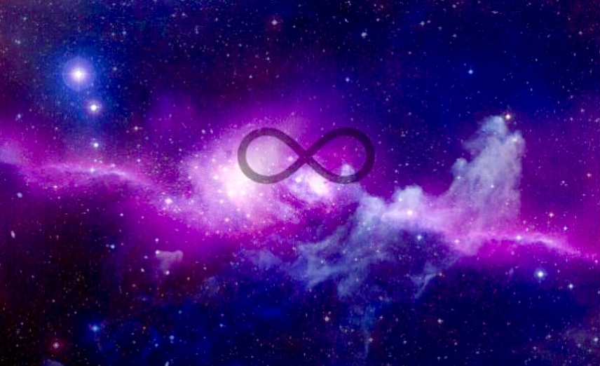 La spiritualité créatrice est représentée par un symbole de l'infini sur un fond violet.