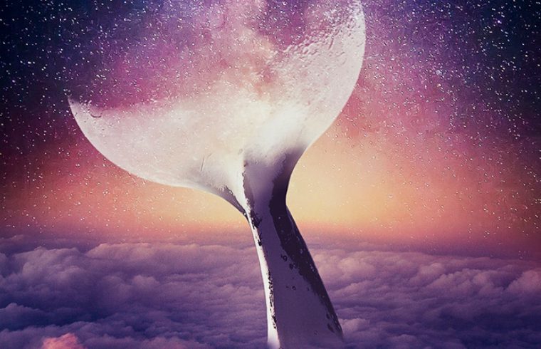 Une image de baleine dans les nuages, évoquant la spiritualité créatrice.