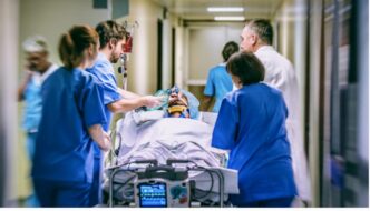 Comment améliorer l'efficacité dans le monde hospitalier ?